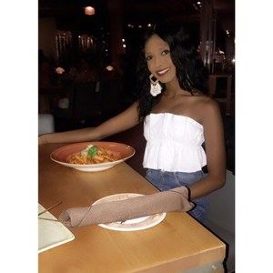 Meet your Posher, Senait